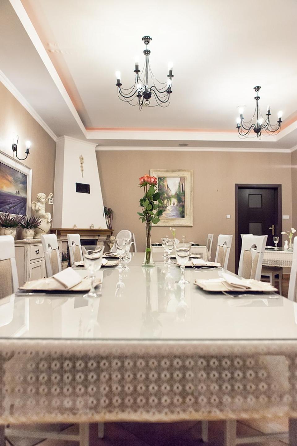 Hotel Lord Debica Bagian luar foto